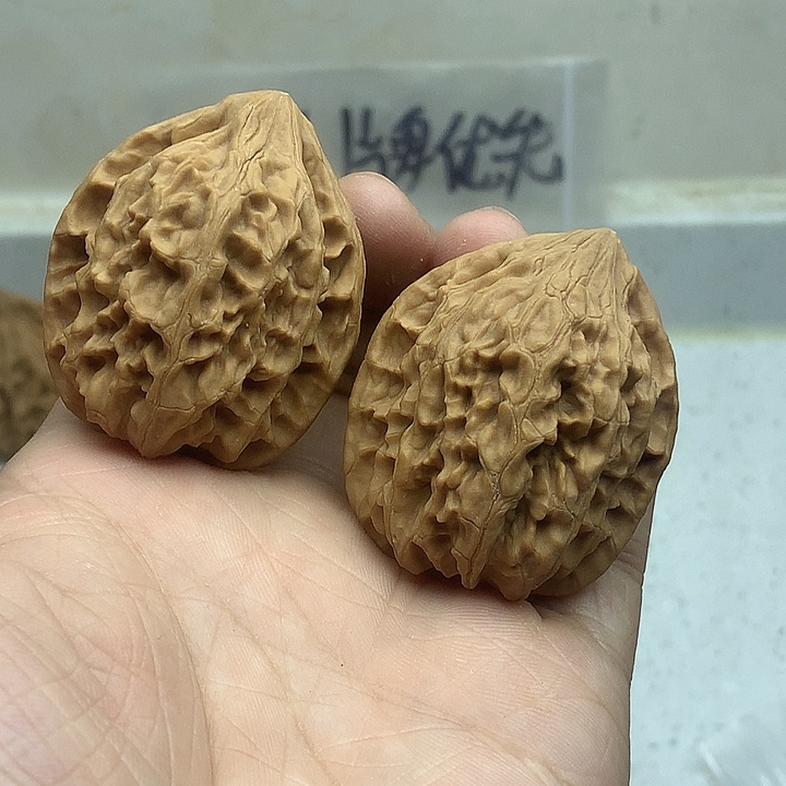 吊坠文玩核桃边39 高47 鸡心