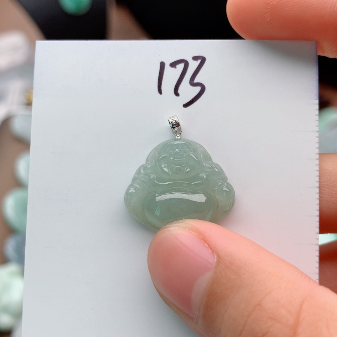 翡翠18K金镶嵌颈饰Z****n吊坠