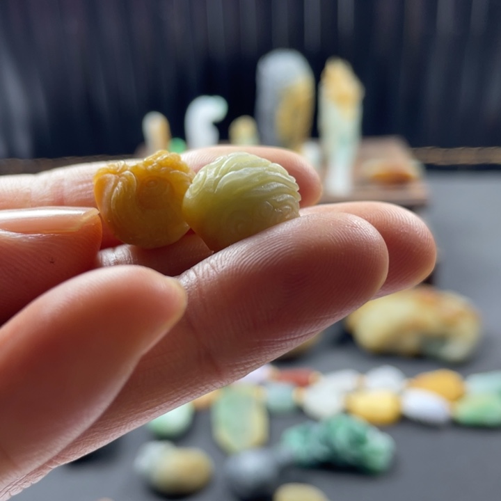 定制翡翠未镶嵌了*李