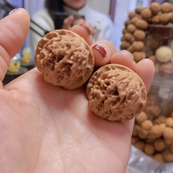 【闪购商品】文玩核桃把件36金锭元宝