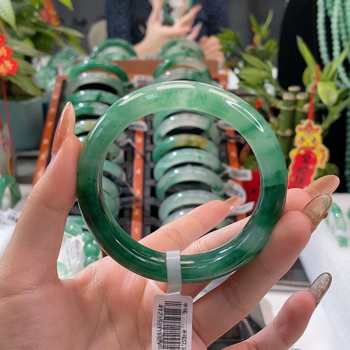 石英质玉手镯未镶嵌U****m天然A货非洲翠手镯