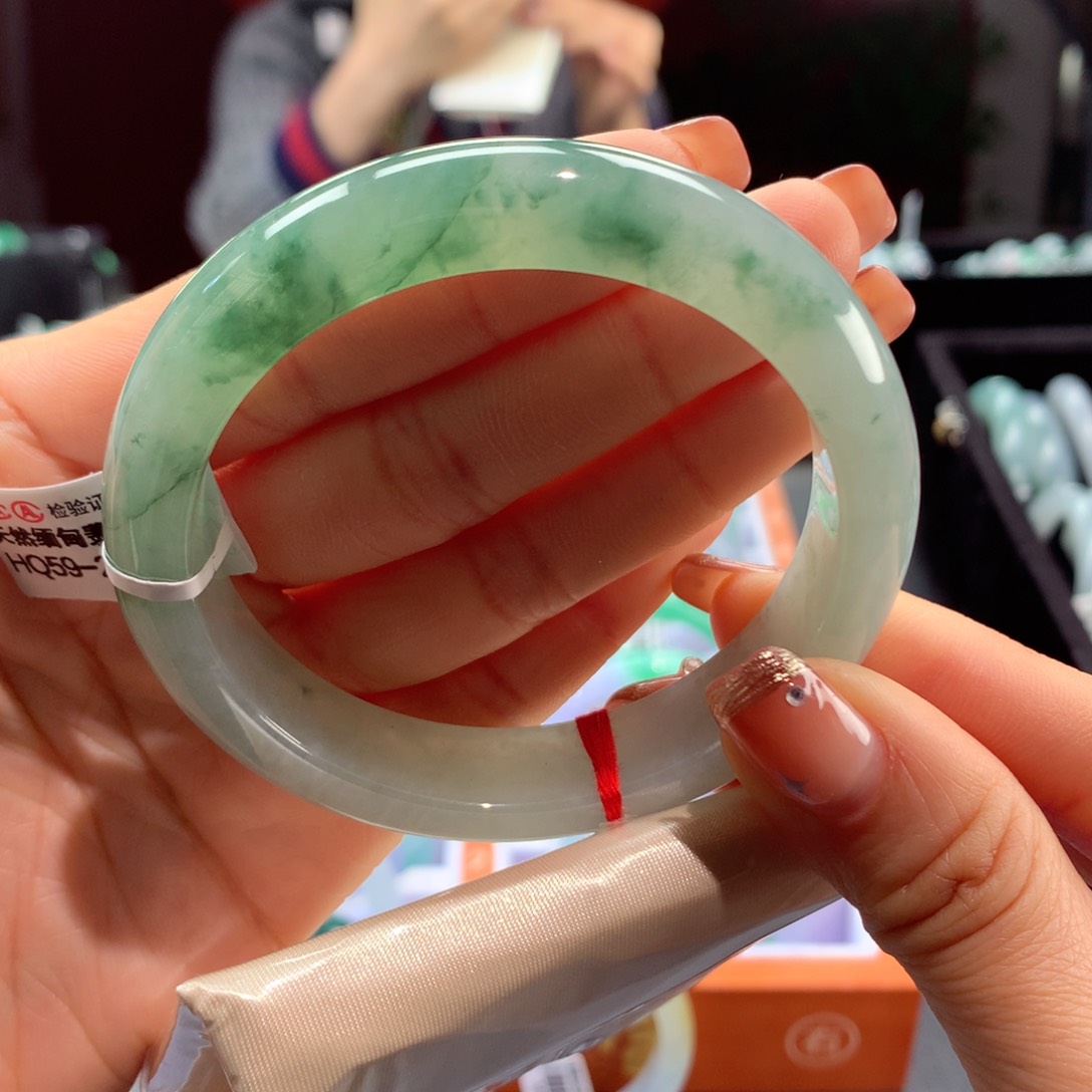 翡翠手镯未镶嵌10号