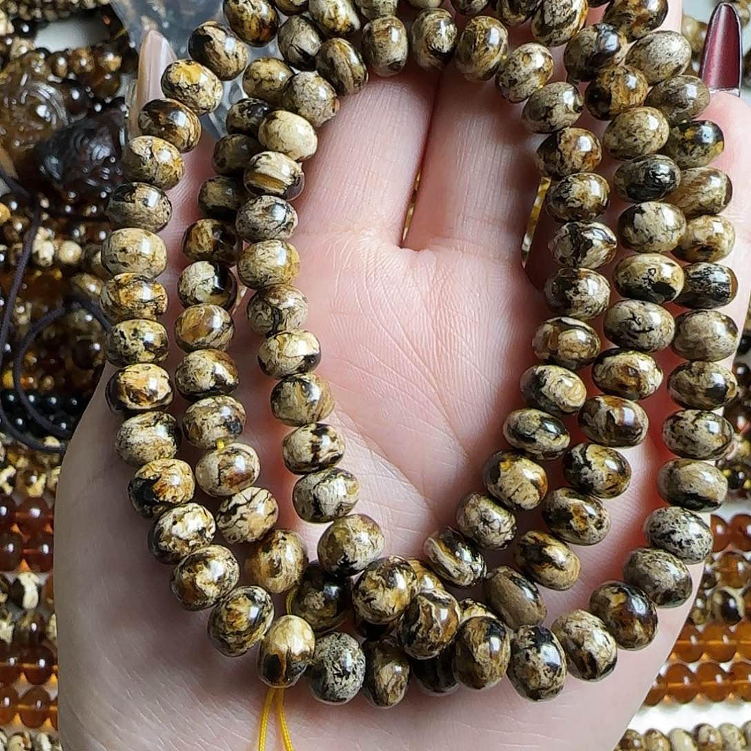 琥珀耳饰未镶嵌美*抚顺琥珀