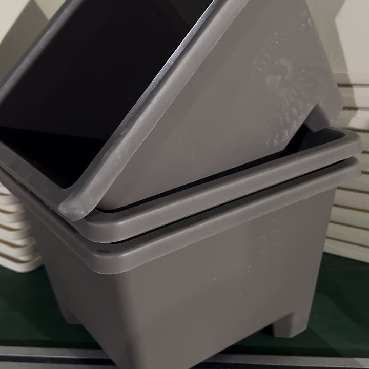 微瑕咖色方球根26外径19高3个盆