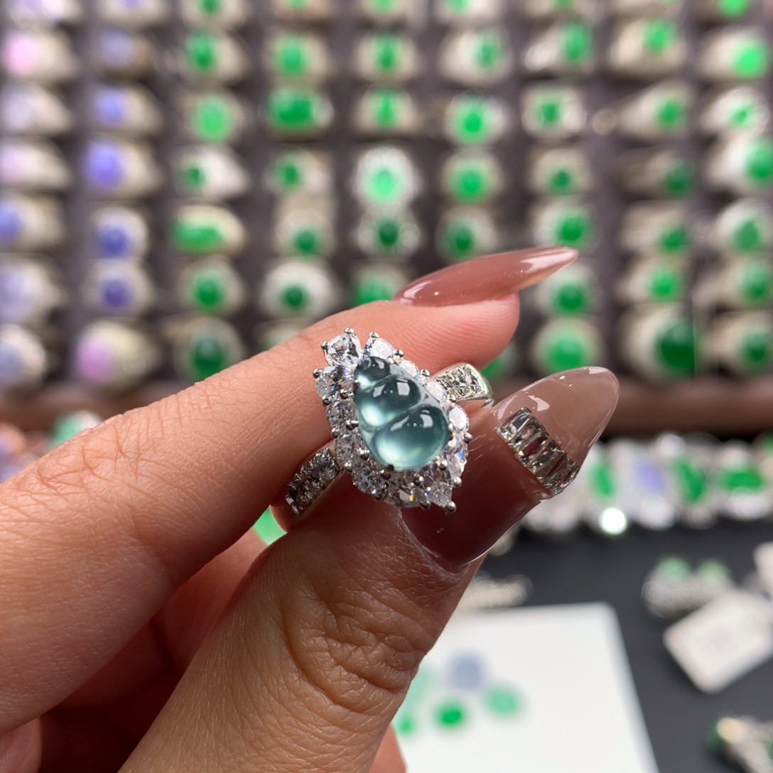 定制翡翠未镶嵌缅甸A货翡翠12.25