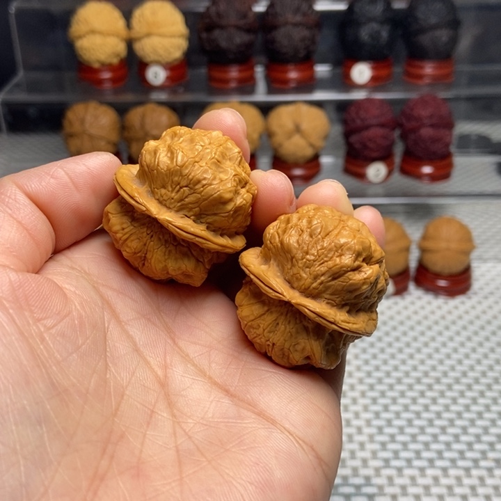 文玩核桃把件4龙鳞舍利疙瘩包