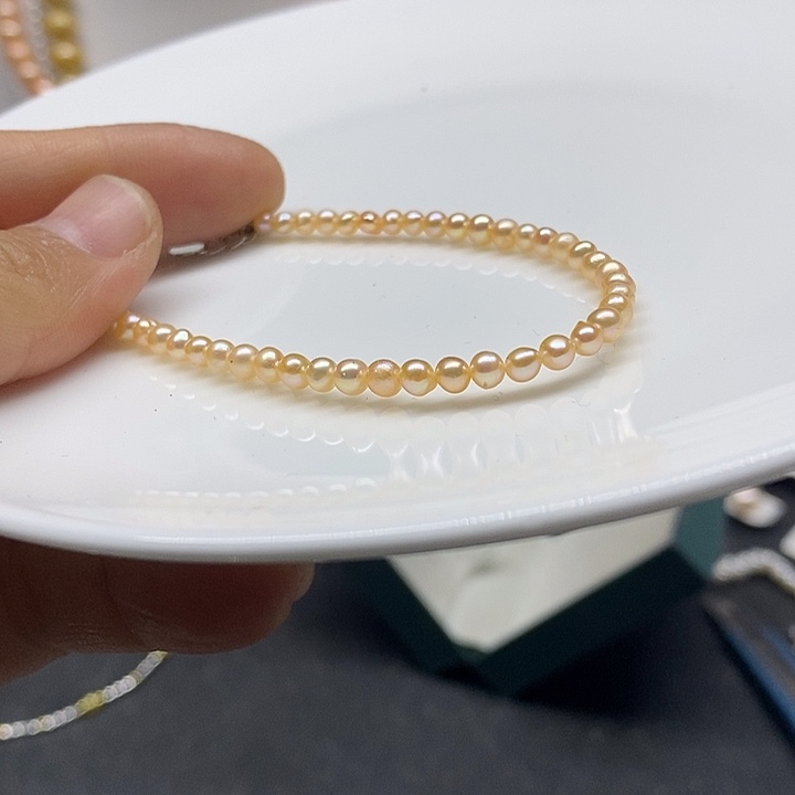 淡水珍珠未镶嵌颈饰