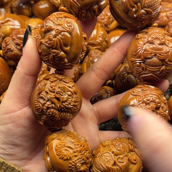 橄榄核吊坠尹*生橄榄核