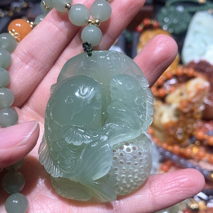 岫玉毛衣链未镶嵌