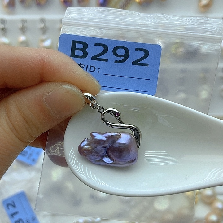 淡水珍珠颈饰未镶嵌