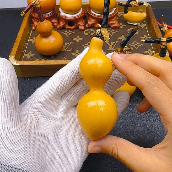 石***头大叶紫檀（黑酸枝木类）