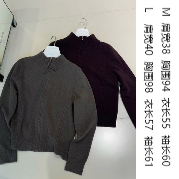 拉链款毛衣 半高领拉链设计 百搭简约 保暖舒适 通勤休闲时尚