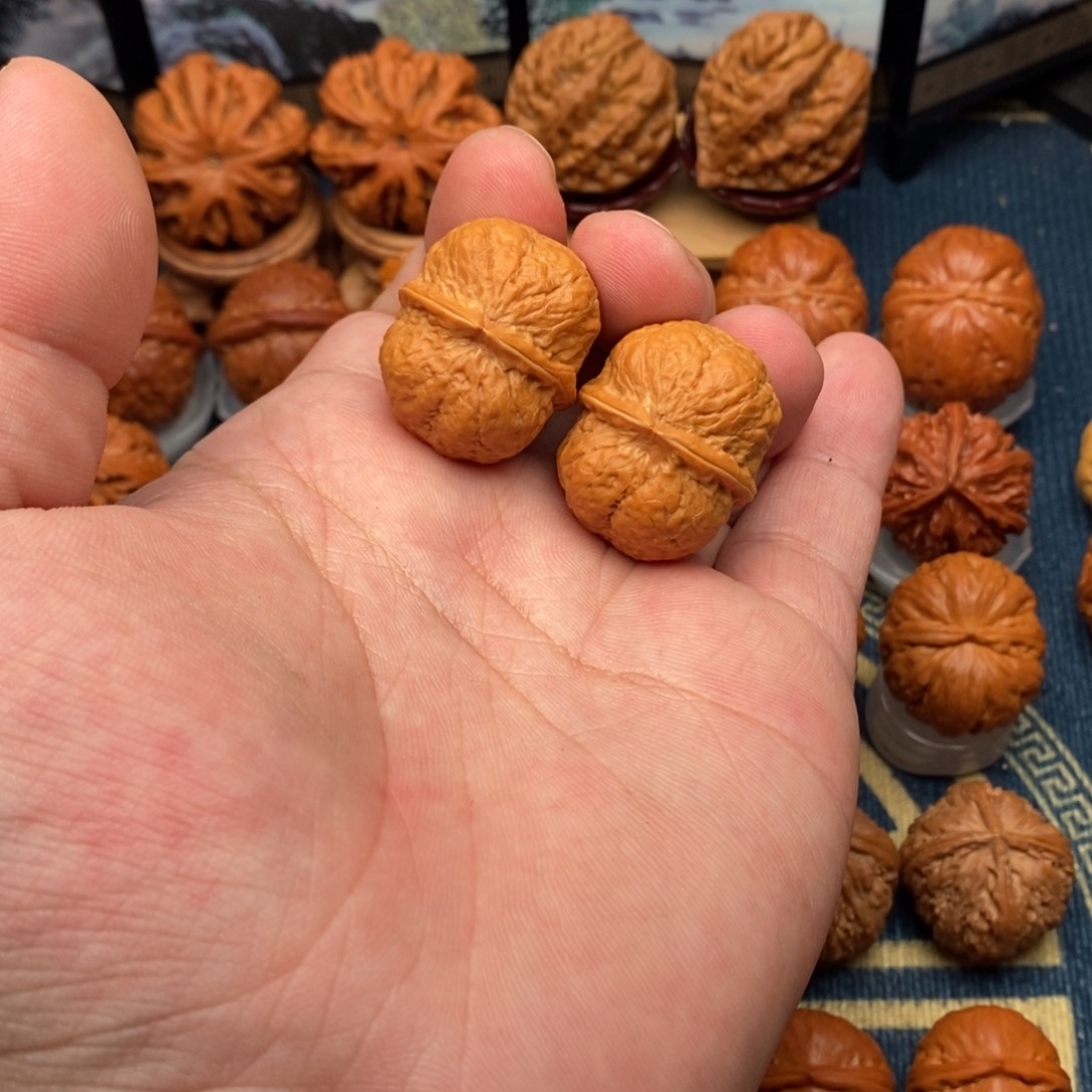 文玩核桃把件玉枕