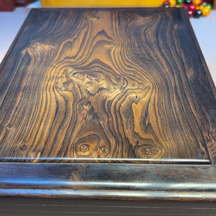 林***爪机关盒。            