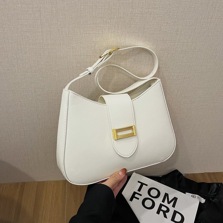 高级法式简约腋下包复古时尚小众百搭单肩包2025新款法棍包包女包