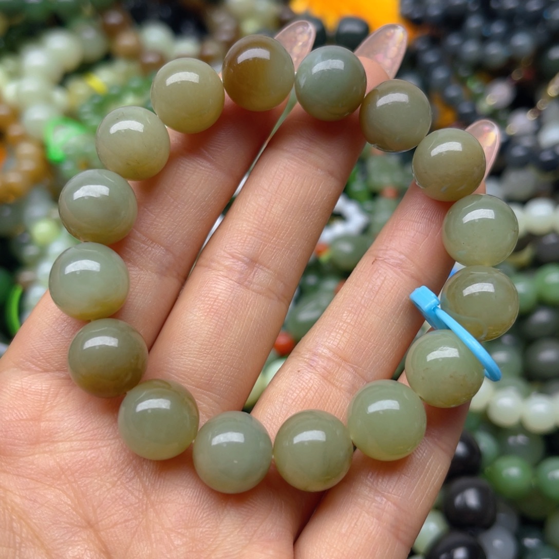 手链未镶嵌和田玉