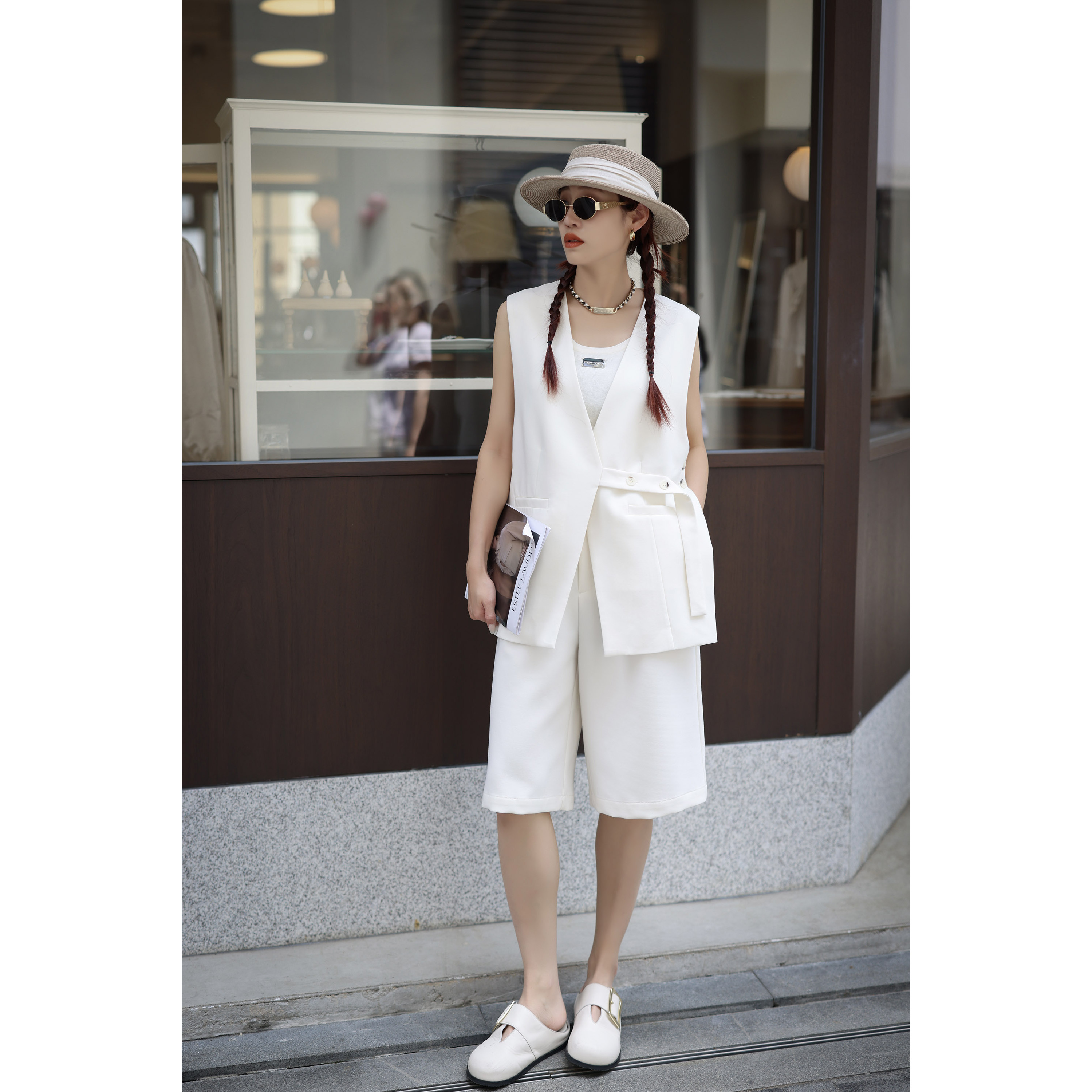 KIKI严选：88001-2-XXQ家欧货南油夏季轻奢V领马甲短裤两件套装