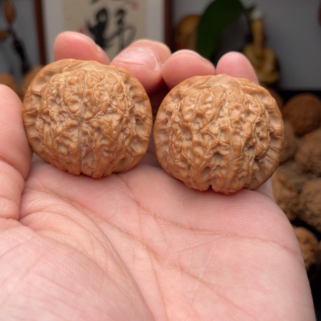 文玩核桃把件血麒麟38