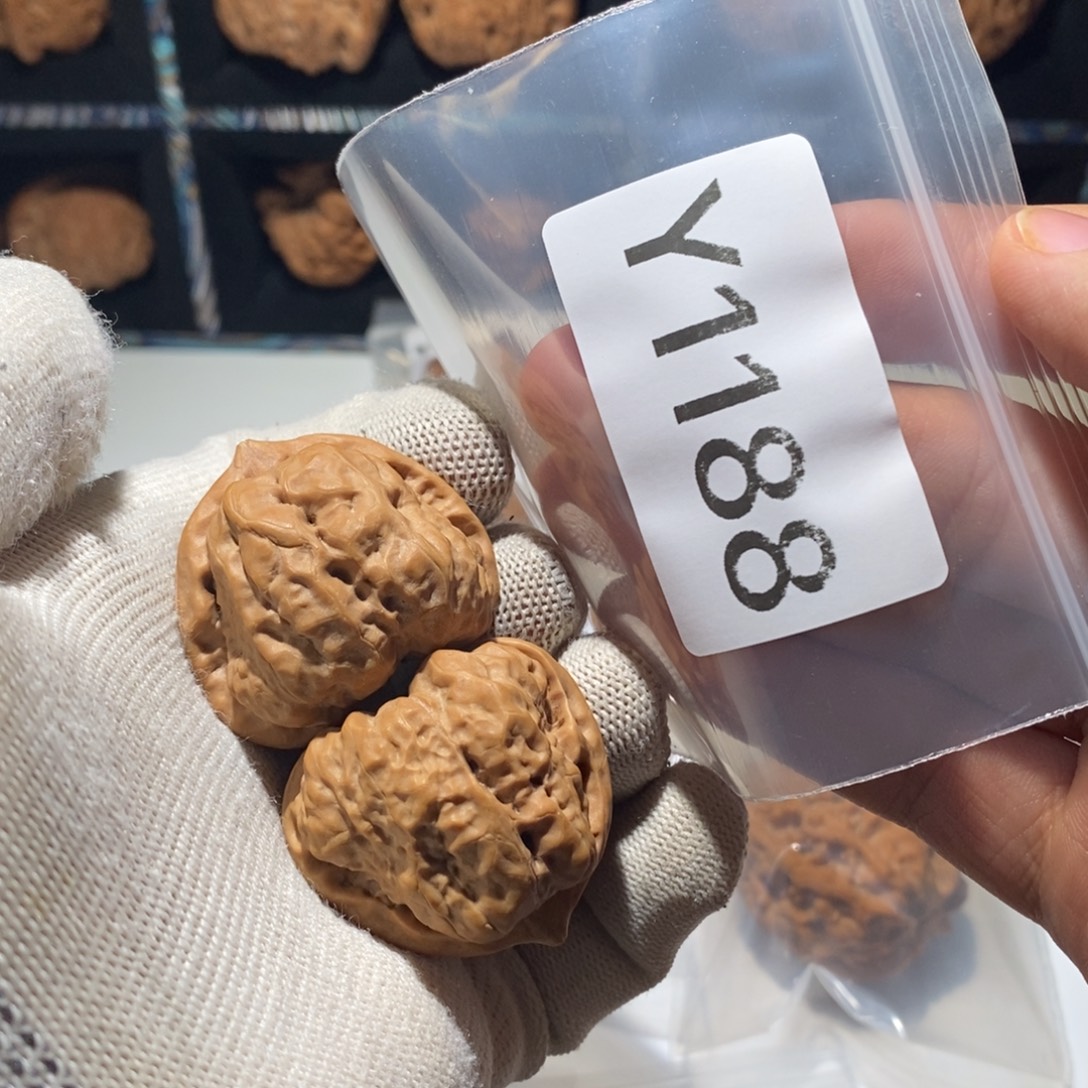 吊坠文玩核桃37尺蛤蟆头