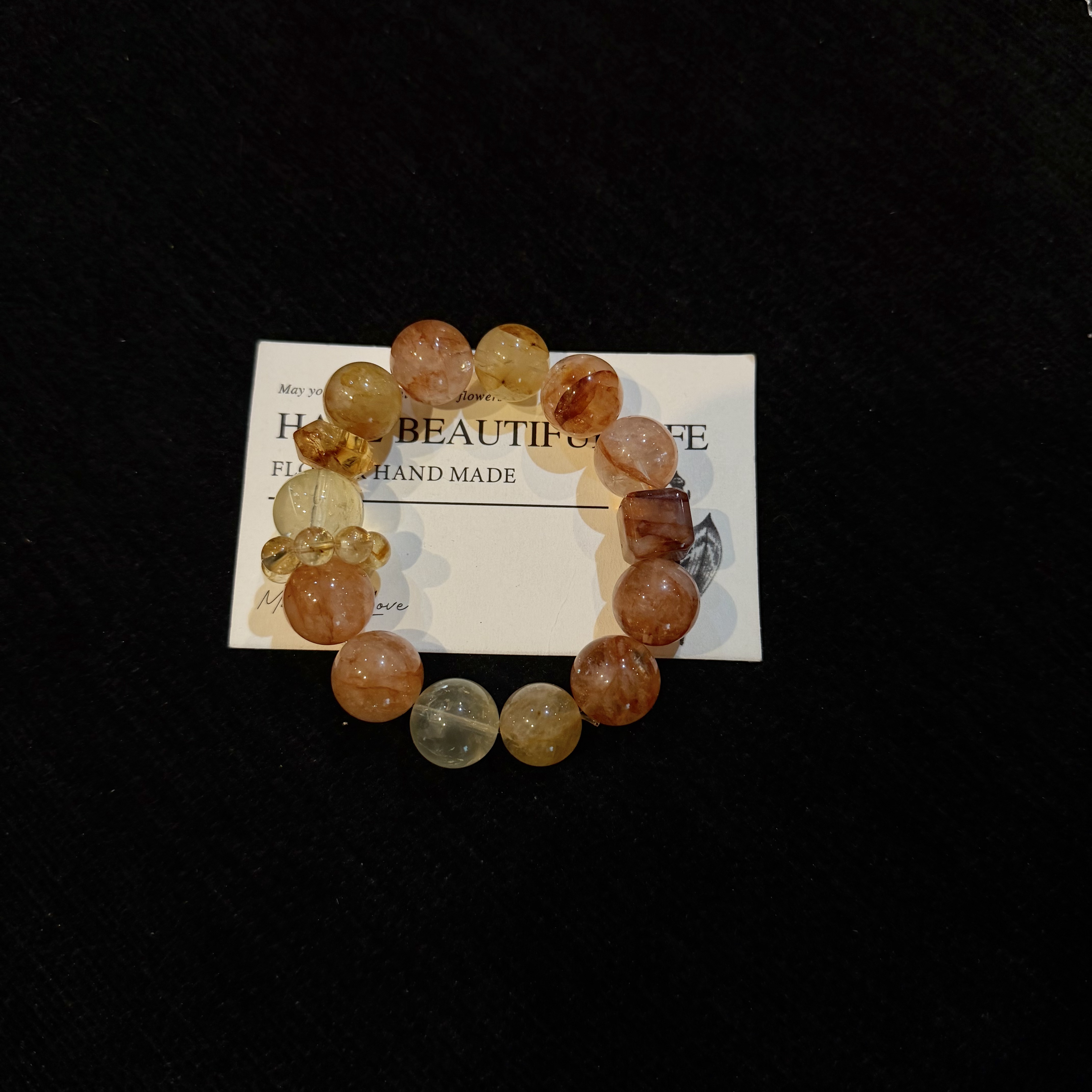 「YIMIMI金榜题名」天然水晶 14mm粉胶花手链x3101 多样性发货