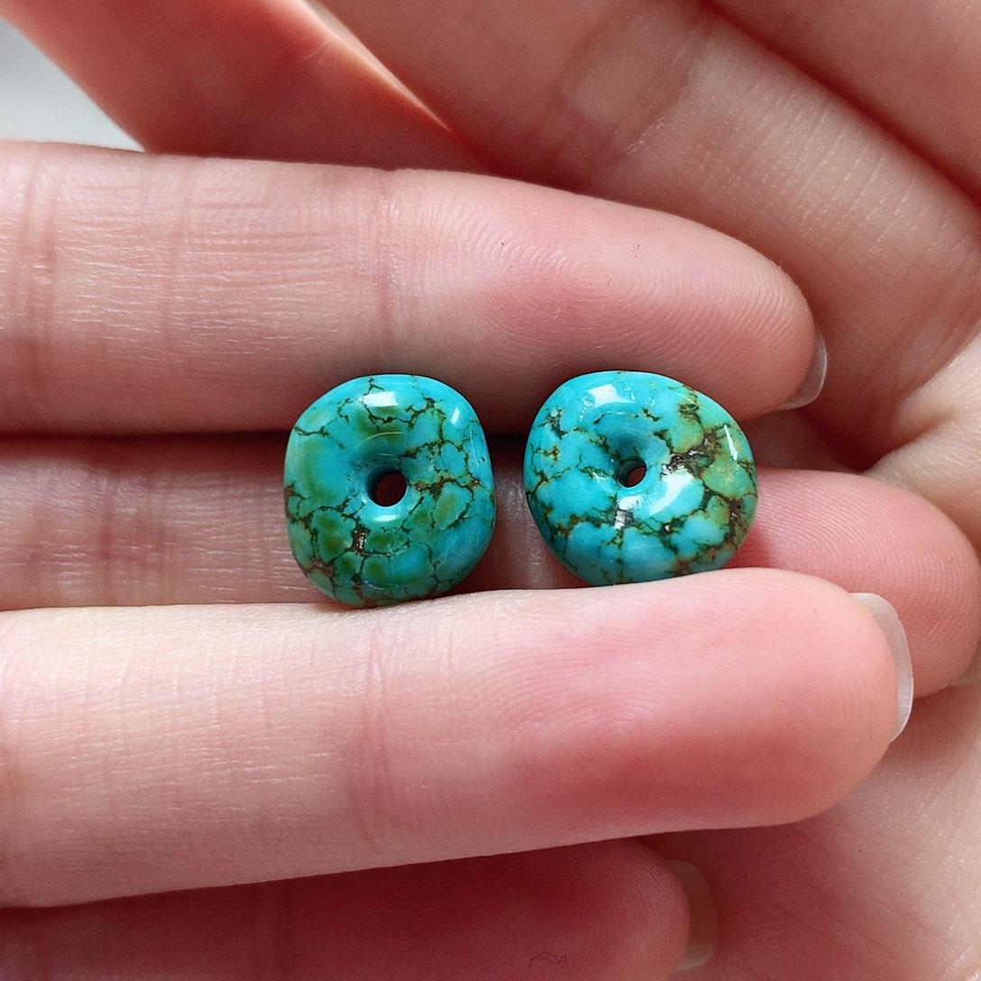 未镶嵌绿松石珠宝奇石