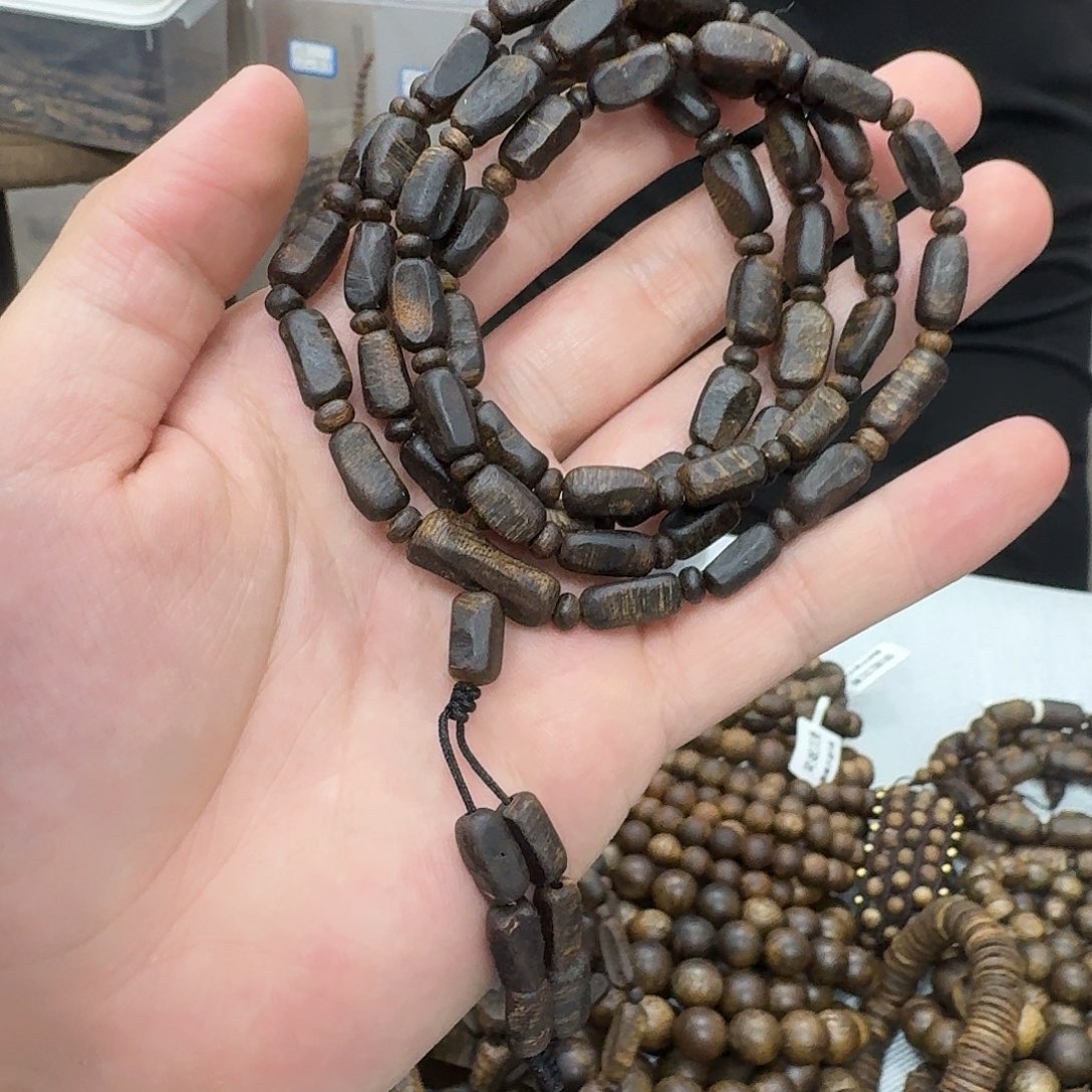 沉香沉香碎屑白棋母树沉水板头多圈 22g 多样性发一串