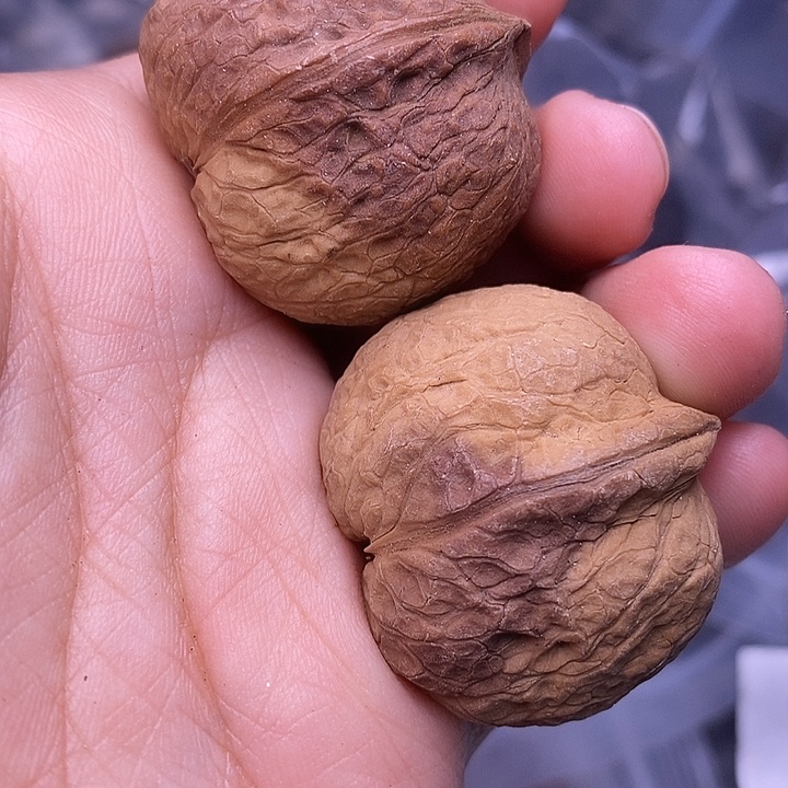 文玩核桃把件   160