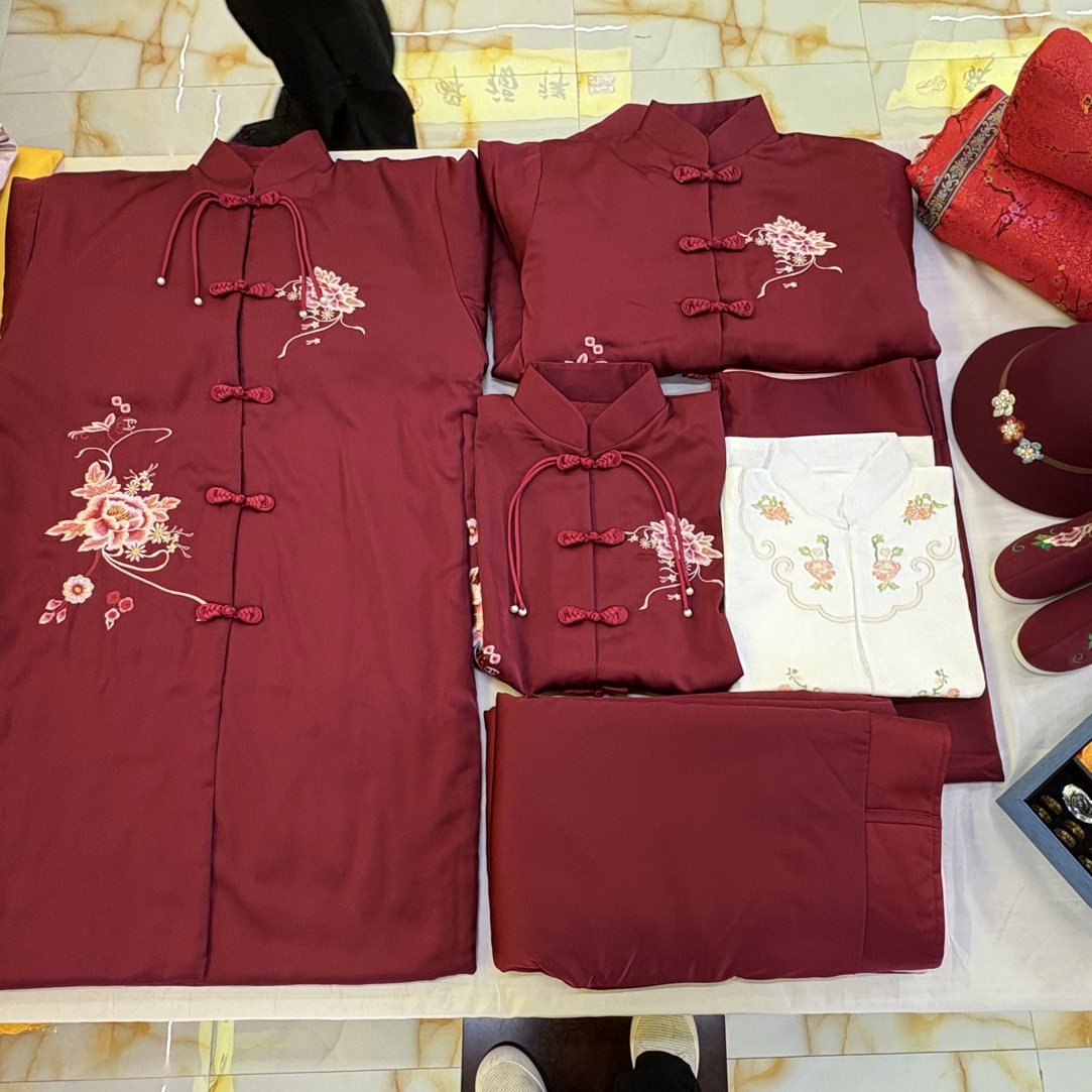 凤戏牡丹老人衣服全套
