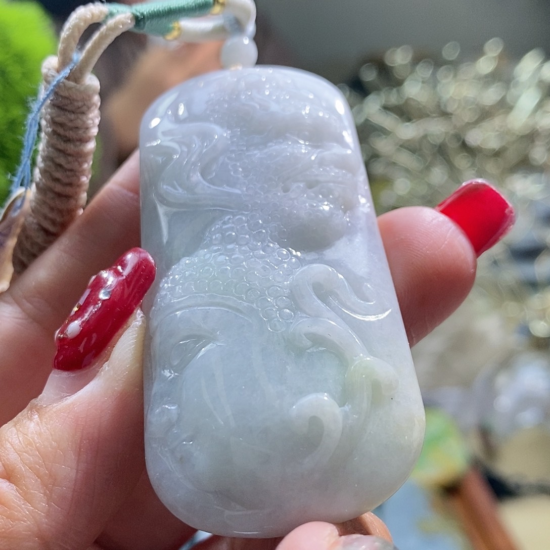 【闪购商品】翡翠颈饰未镶嵌一念