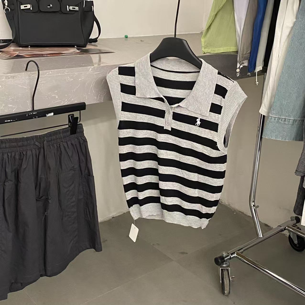 【ARONG阿荣家】翻领背心88199-浅灰-F