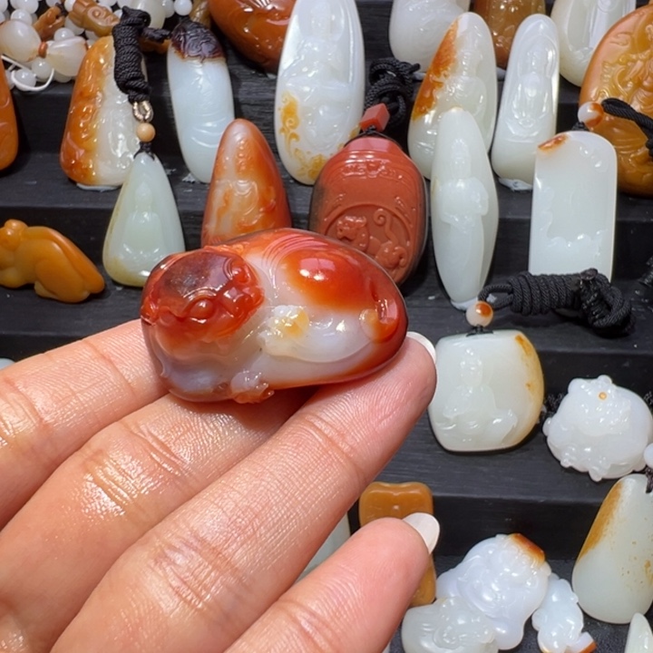 和田玉挂件未镶嵌林*