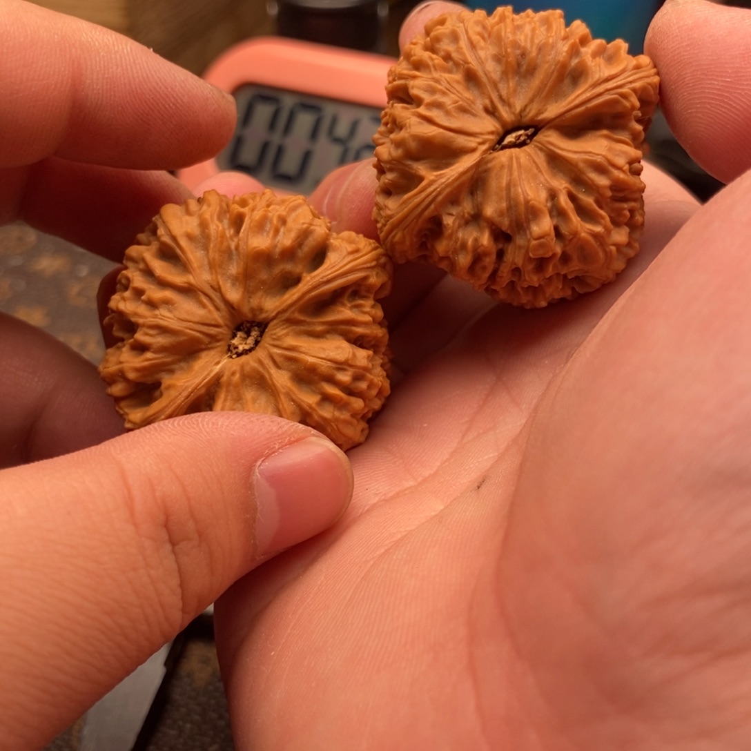 文玩核桃吊坠我在