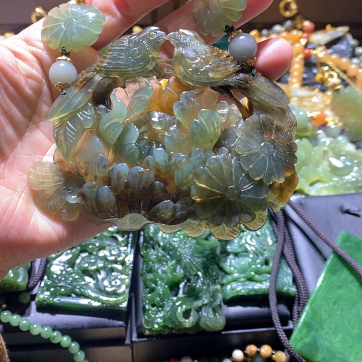 岫玉毛衣链未镶嵌