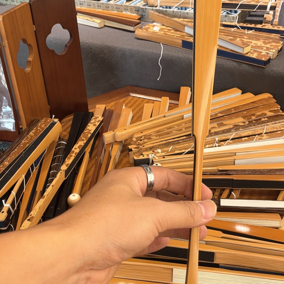 扇子抚*风折扇成为世界第一5