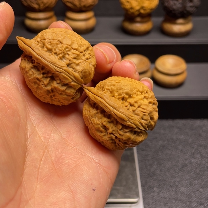 文玩核桃吊坠F霸王枪37