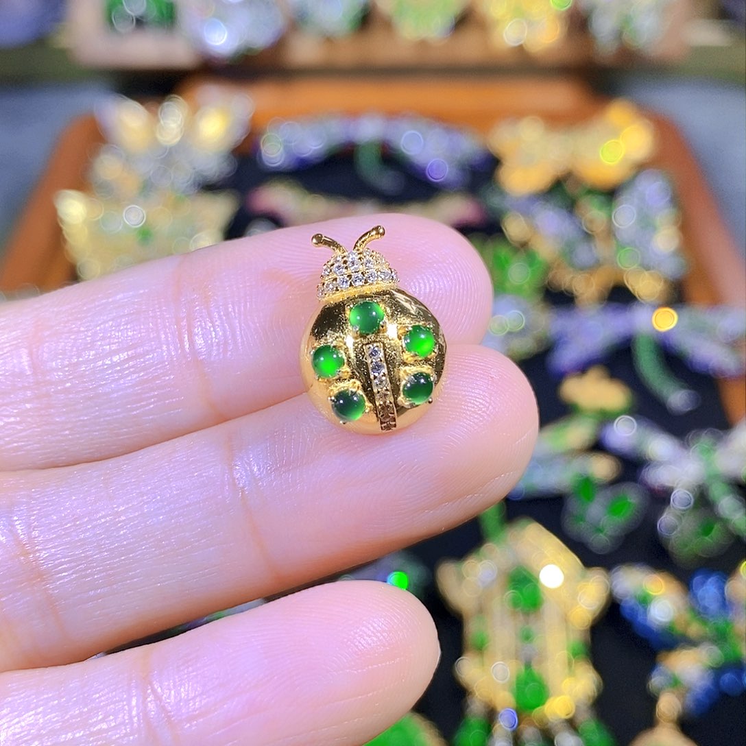 吊坠(不含链)银S925镶嵌翡翠