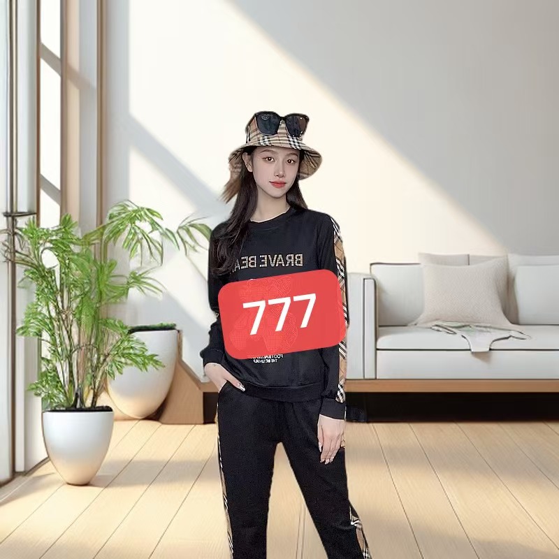 777-2025年早春新款轻奢风小熊烫钻休闲套装