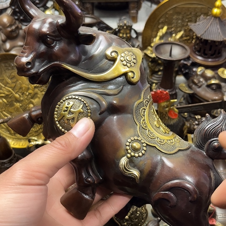 顺顺利利，铜器摆件