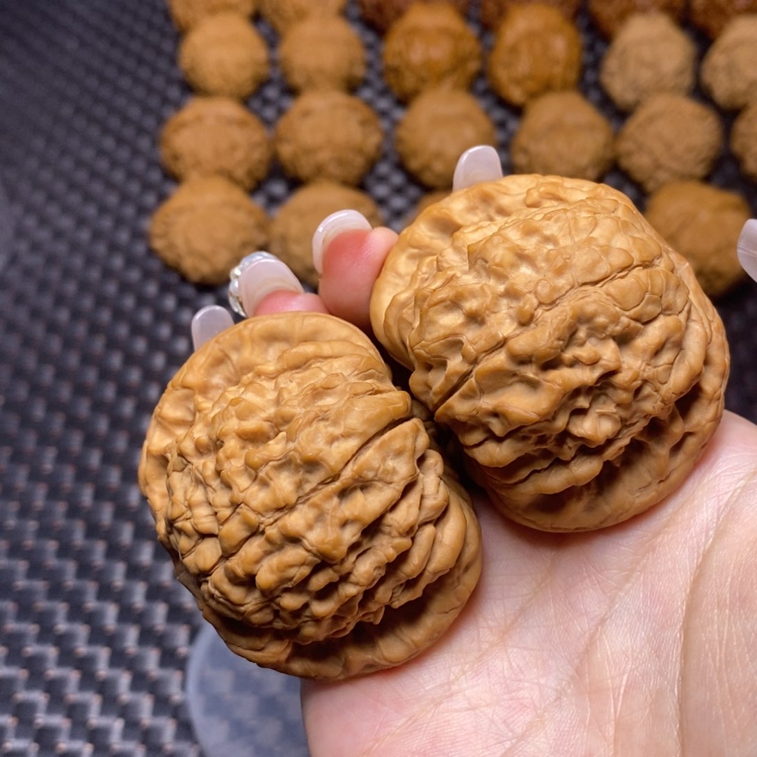 文玩核桃吊坠龙鼎全品52