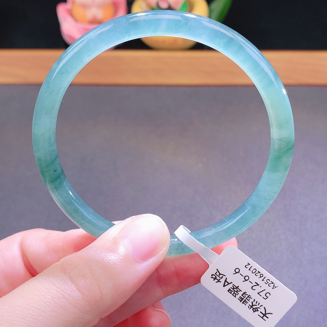 翡翠未镶嵌手镯天然翡翠