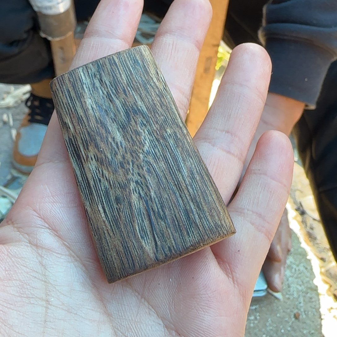 树脂制品康*奇楠精品牌一个