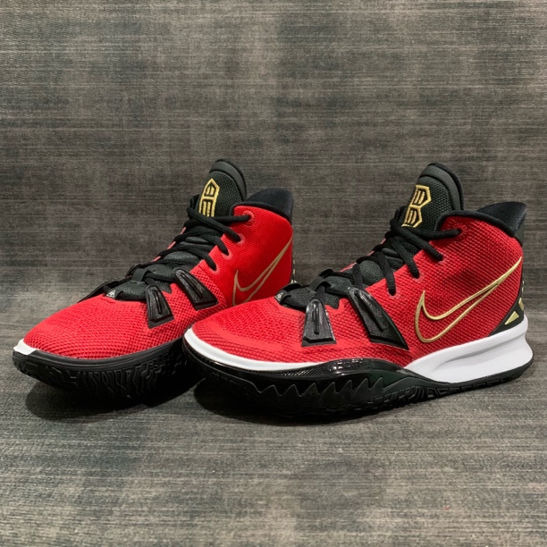 44码/欧文7 ID 中国红金 全新 未下地 无原盒 篮球鞋
