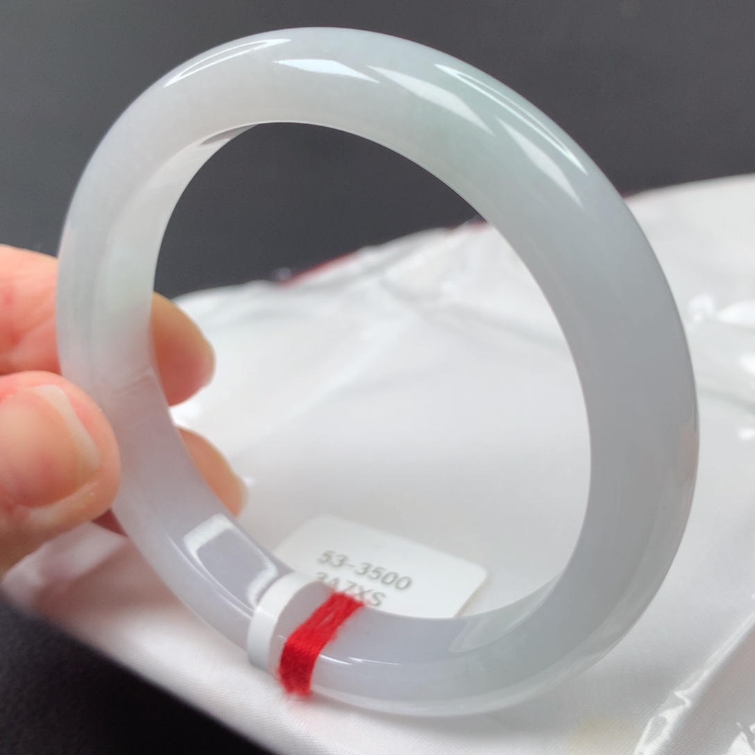 【闪购商品】翡翠手镯未镶嵌45号正圈