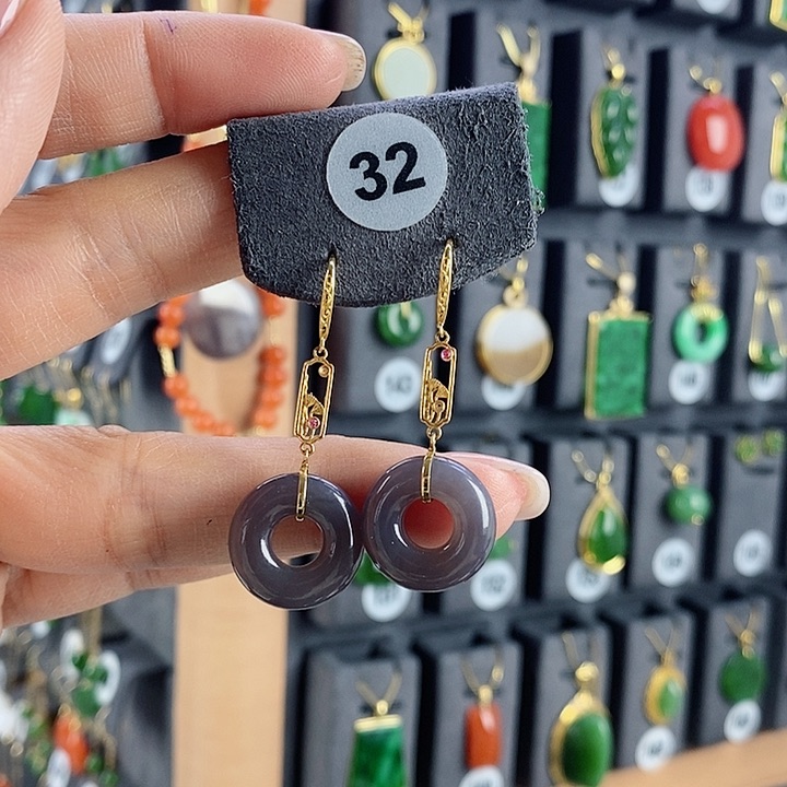 和田玉耳饰18K金镶嵌