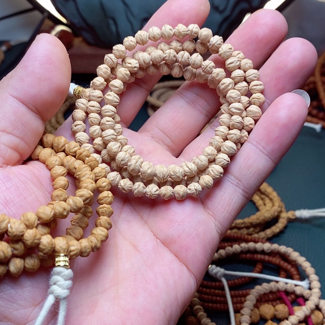 柏香籽/百香籽吊坠