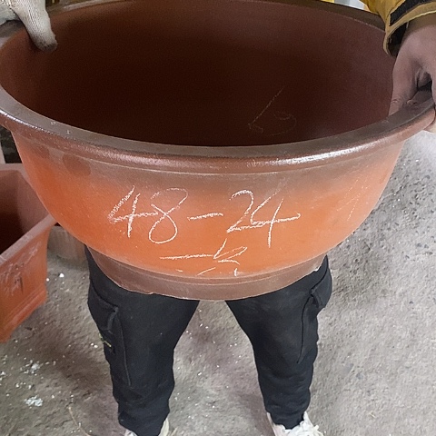 紫砂中国宜兴紫砂花盆，