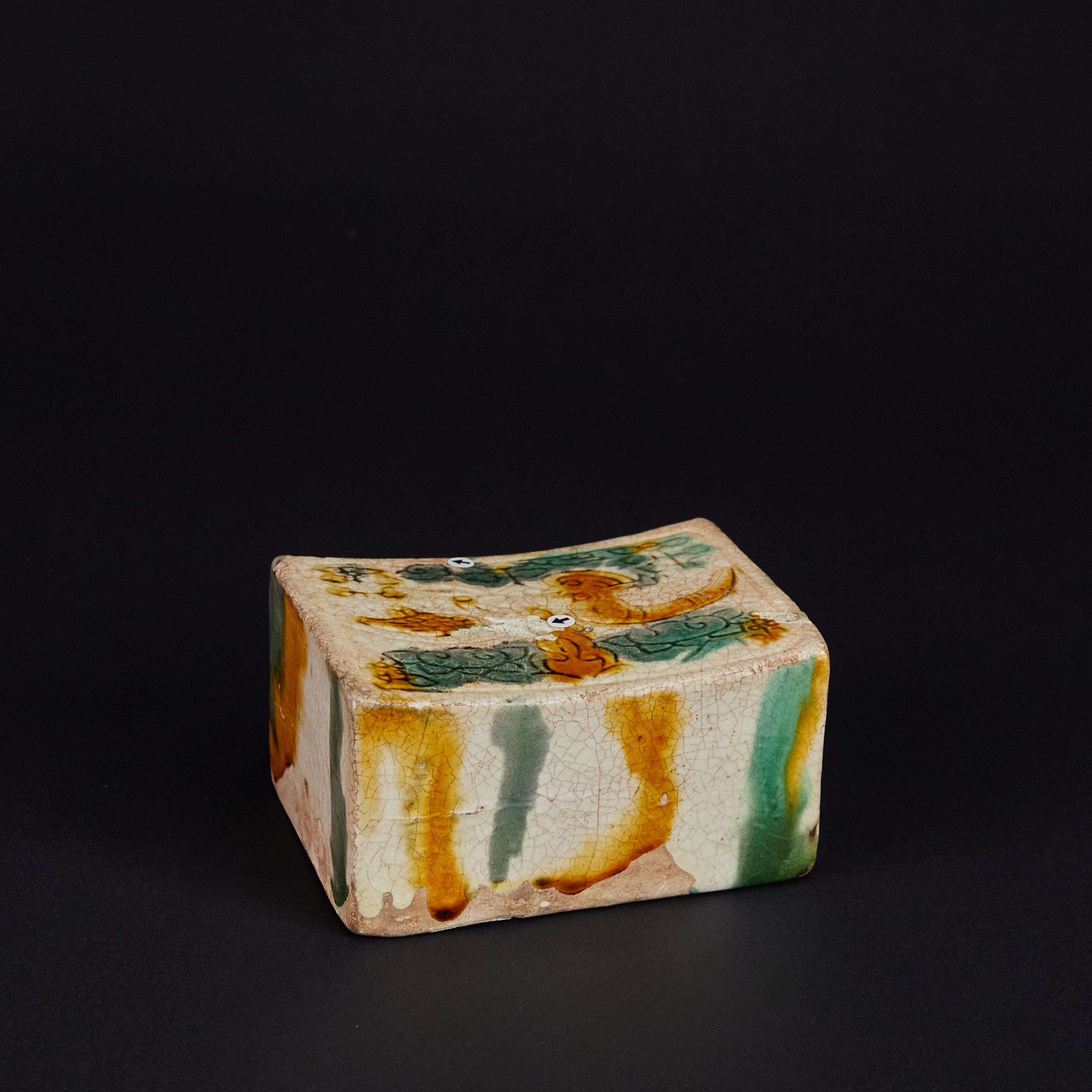 LOT 121614三彩脉枕