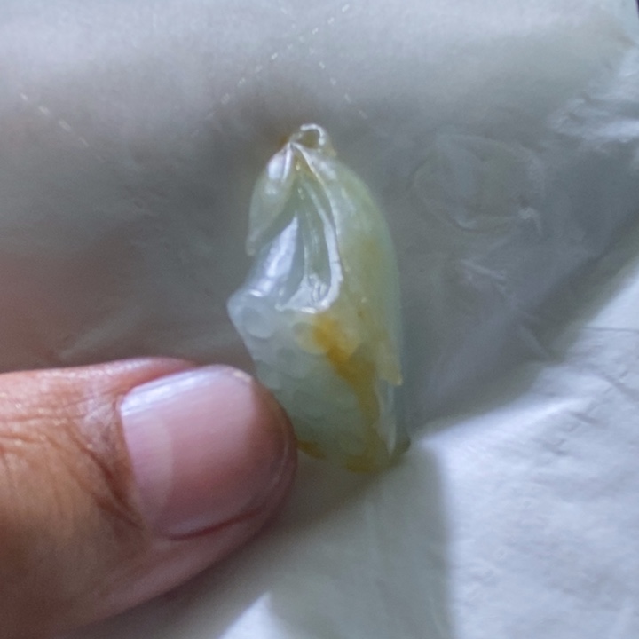 甜***懒定制翡翠未镶嵌毛货