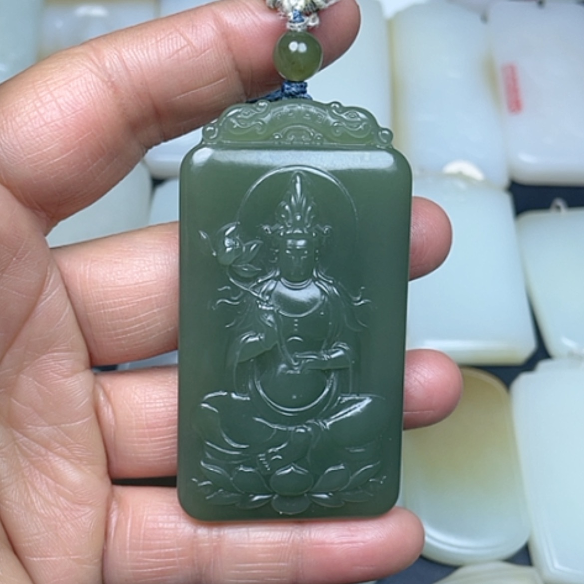 【闪购商品】颈饰未镶嵌和田玉杰****安