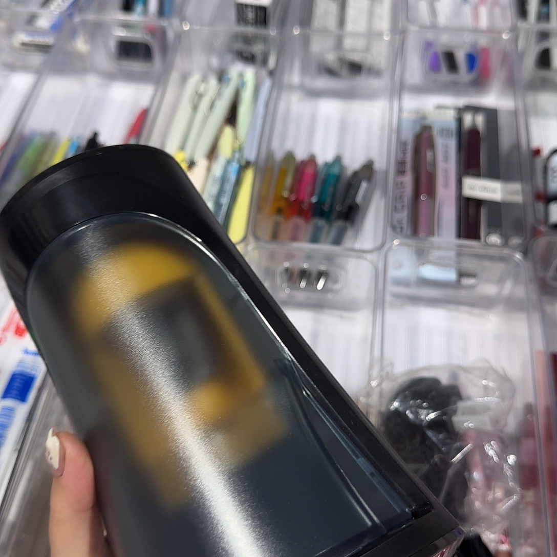 便携式电动转笔刀一个